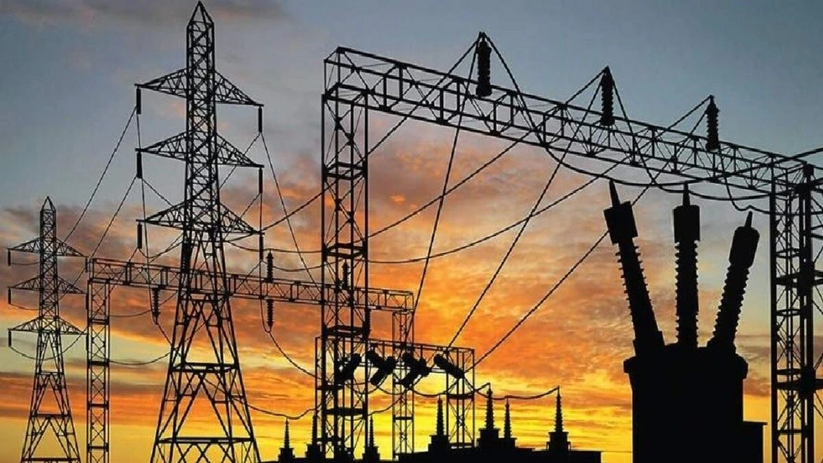 Gurugram power cuts: 5,500 complaints as Haryana electricity employees strike over privatisation - Gurgaon News